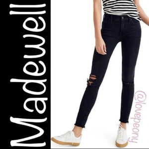 Madewell Distressed 9” High Rise Skinny Black Sea